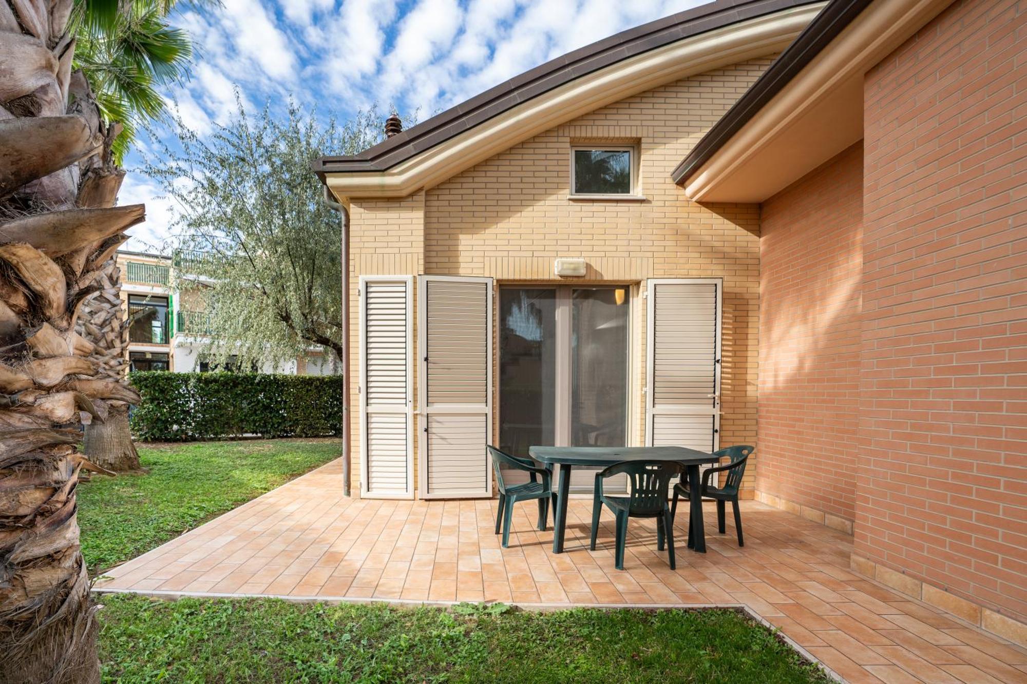 Porto SantʼElpidio Holiday Family Village חדר תמונה